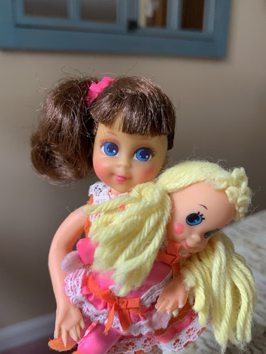 Mattel pretty pairs angie - angie, n