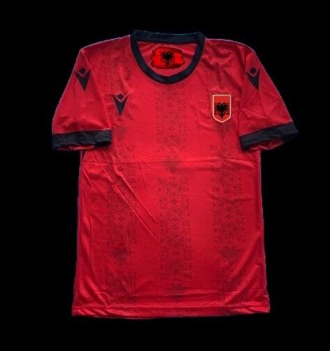 Nuova maglia albania - nuova,