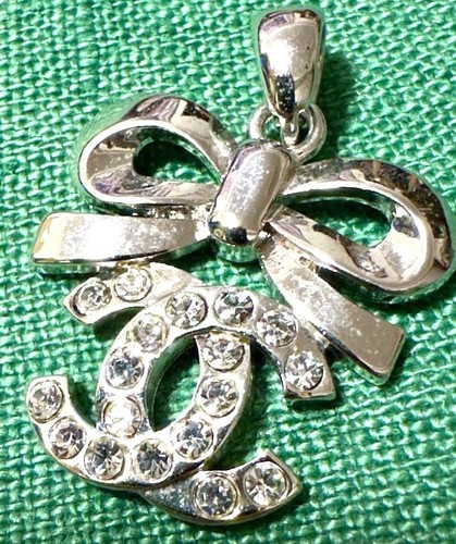 Chanel vintage logo - cc, fiocco