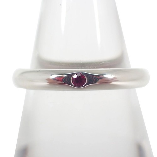 Usato anello a - a, fascia