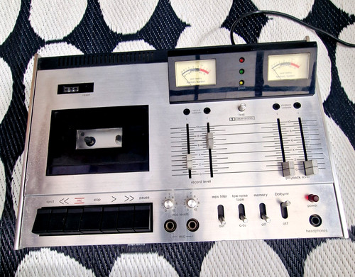 Registratore cassette - a,