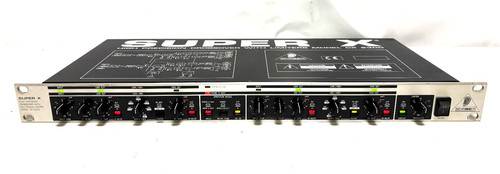Behringer super 2300 - cx,