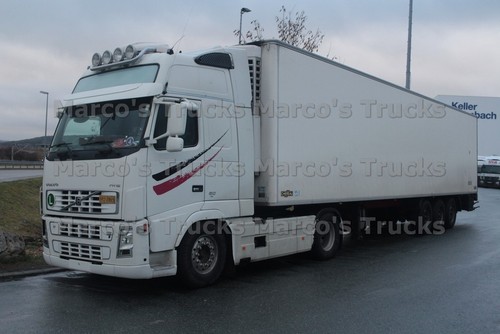 Foto camion volvo fh16 610 - camion,