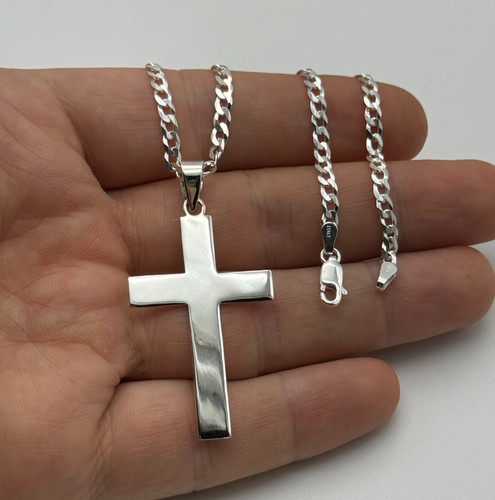 Collana con ciondolo grande