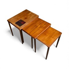 NIDO DI TAVOLI DANESE TEAK