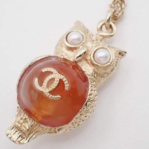 Collana con ciondolo chanel - con,