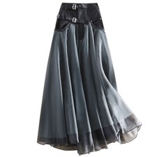 Donna IN Tulle a Strati Mezza