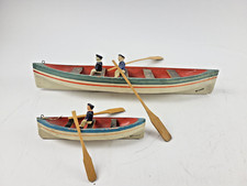Antiche barche a remi gommoni