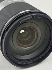 Obiettivo Tamron 18-200 mm