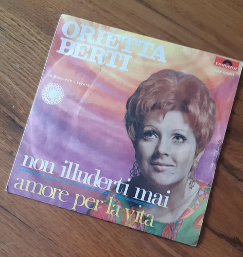 Orietta berti non - orietta, illuderti