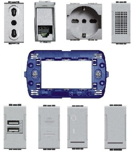 Compatibile serie living tech - compatibile,