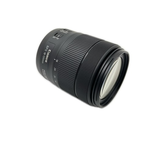 Canon s18 135mm 5 - f3.5-5.6, is