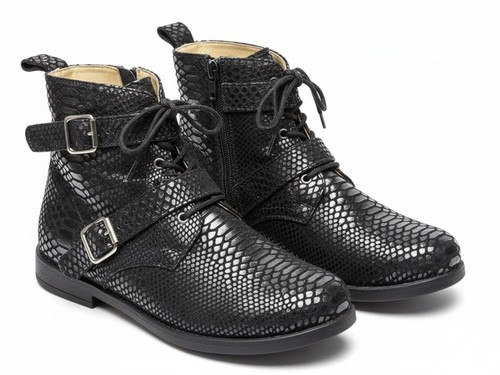 Scarpe eleganti nere piedi - eleganti, a