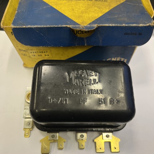 Regolatore tensione magneti - regolatore,