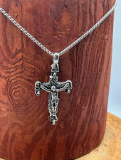 Collana con ciondolo