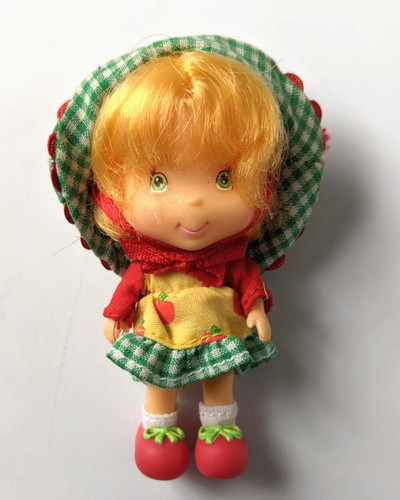 Mini bambola vintage fragola