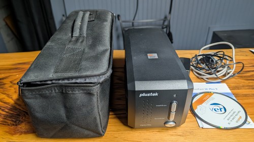 Plustek opticfilm 8200i - plustek,