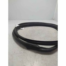 Guarnizione porta post sx Peugeot 3008 0U 1.6BlueHDi 120 2016