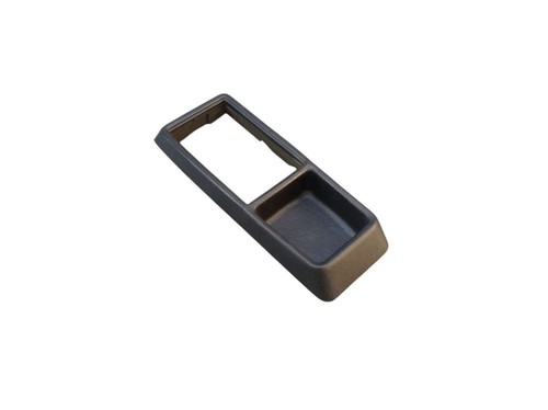 Rear center console for