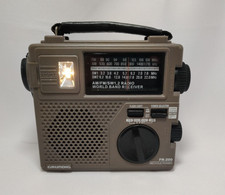 GRUNDIG FR-200 AM/FM/SW Radio