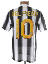 JUVENTUS 2011/2012 HOME