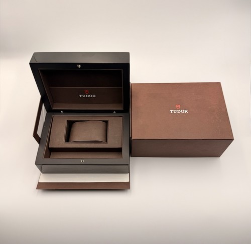 Tudor box 45728 laccato - tudor,