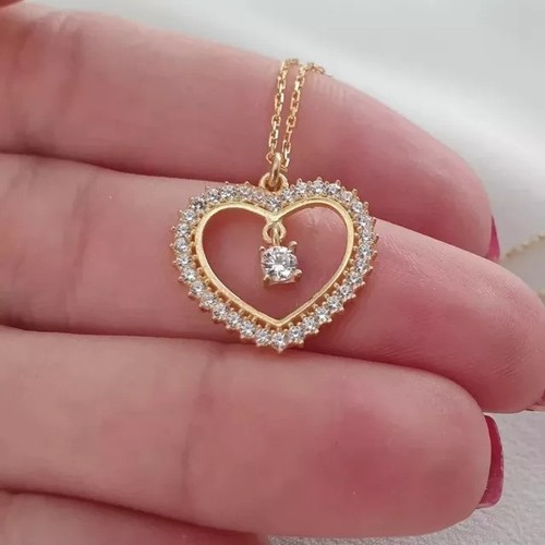Ciondolo catena cuore diamante