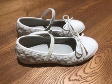 scarpa geox da bambina tipo ballerina colore bianco numero 32