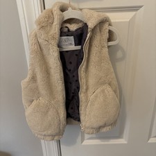 ZARA Gilet con cappuccio in