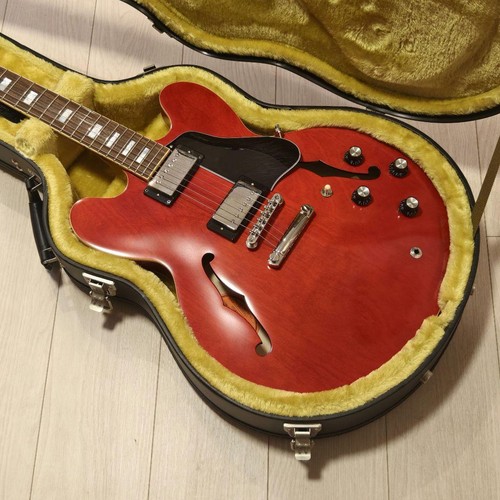Custodia rigida per - , chitarra