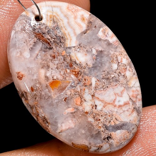 Pietra preziosa forata