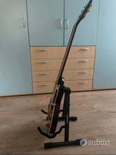 chitarra elettrica usata