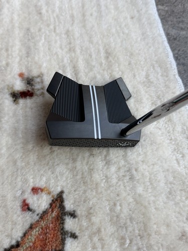 Scotty cameron black phantom - scotty, phantom"