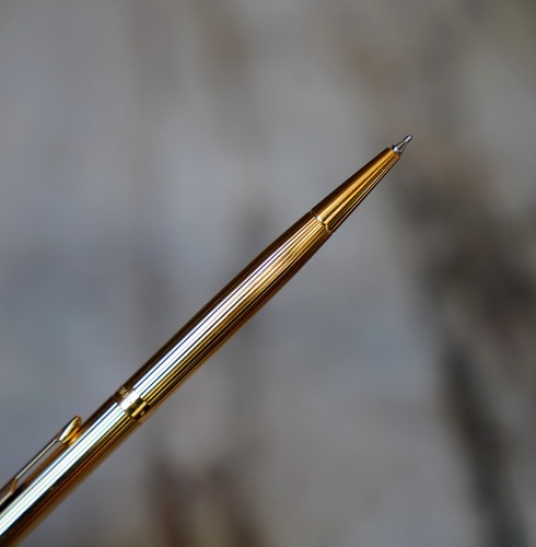 Magnifique stylo bille parker - stylo,