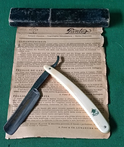 Vecchio rasoio barba - vecchio, da