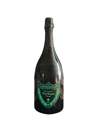 Dom pérignon sealed - pérignon, luminous