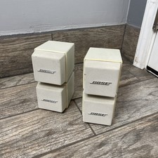 Coppia di altoparlanti a cubo