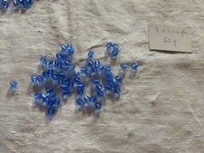 lot de 60 perles ancienne en  cristal forme poire goutte à facettes bleu SUPERBE