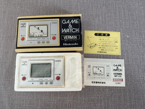 Nintendo game watch - game,