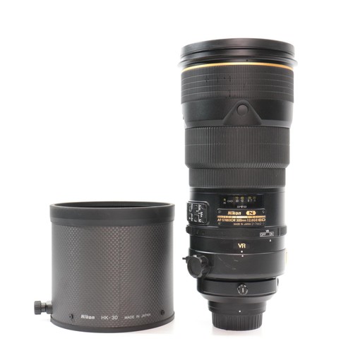 Nikon 300 ed - g, vr