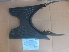 Carena pedana poggiapiedi Piaggio Fly 125 3V dell'anno 2013-2015