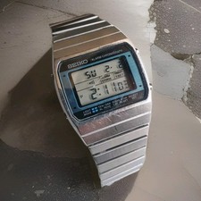SEIKO QUARTZ  A939-5010 ALARM
