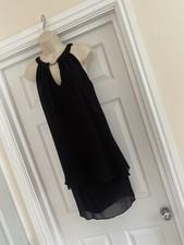 SQUISITO ABITO DA FESTA NUOVO