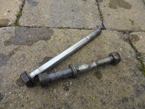 Bulloni supporto motore - supporto,