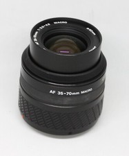 YASHICA AF 35-70mm f/3,3-4,5