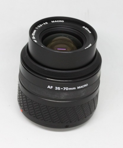 Yashica 70mm 3 4 5 - 35-70mm, f/3,3-4,5
