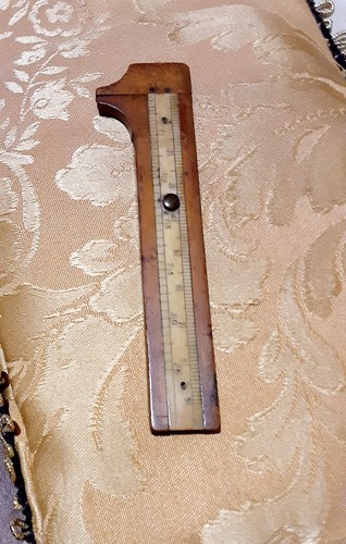 Calibro antico legno - antico, corno