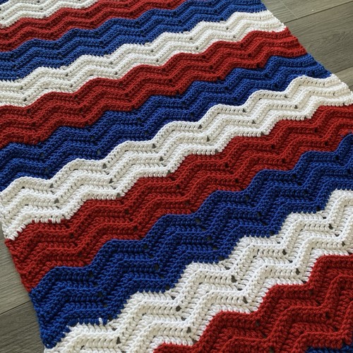 Coperta fatta mano - a, rossa
