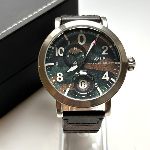 Avi lancaster bomber montre - bomber,
