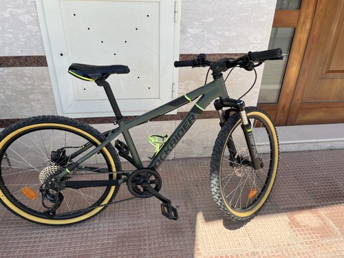 Bicicletta mountain bike - bicicletta,